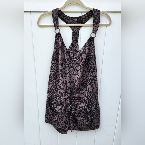 Guess Leopard Print Shorts Romper - Picture 6 of 6